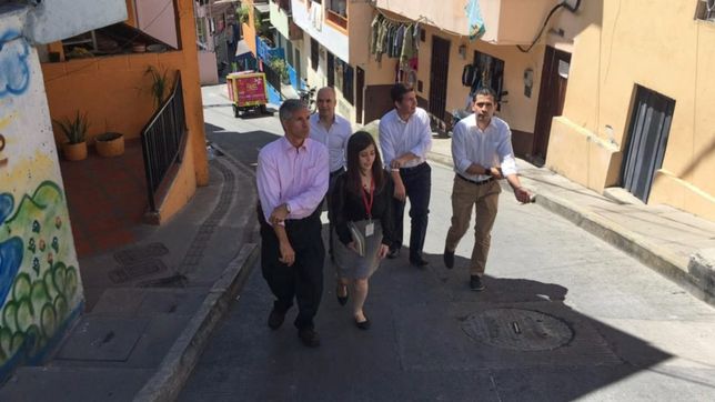 larreta busca votos en barrios populares en alianza con empresas