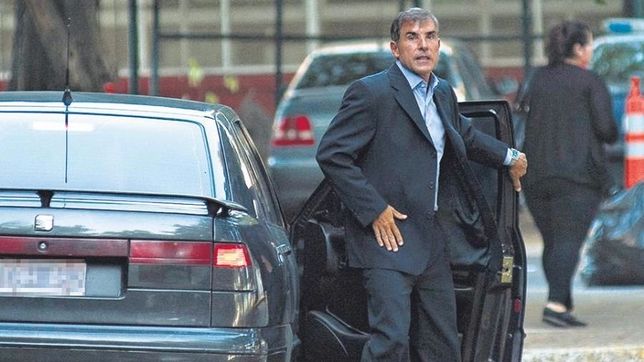 pollicita: ?por el momento no corresponde? levantar la inhibicion a indalo