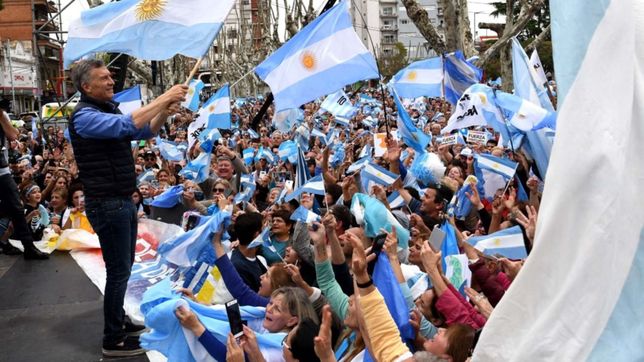 macri hablo de ?la capital del cemento? dos dias despues al cierre de loma negra