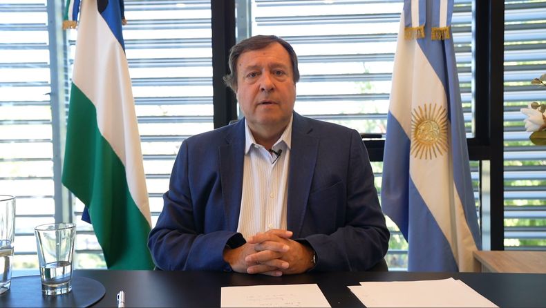 El gobernador de Río Negro, Alberto Weretilneck, publicó un video que describe la delicada situación financiera de su provincia.