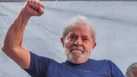 Un juez ordenó liberar a Lula y desató una guerra legal