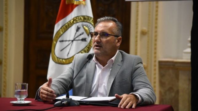 lewandowski le apunta a traferri: ?no tenemos una conduccion confiable? lewandowski le apunta a traferri: ?no tenemos una conduccion confiable?