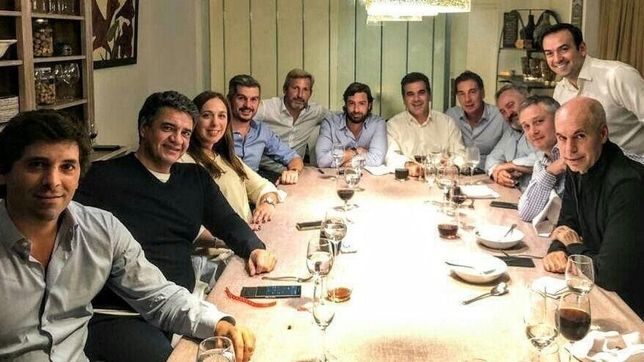 para que sirve y de que se habla en la cena de los lunes de la elite pro