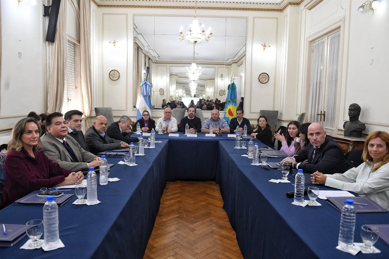 Nicolás Kreplak en el encuentro de la comisión de Salud en el Senado bonaerense.
