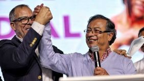 A la chilena, la izquierda colombiana va por todo el power