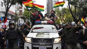 El poder militar inclinó la balanza contra Evo y consumó un retroceso grave