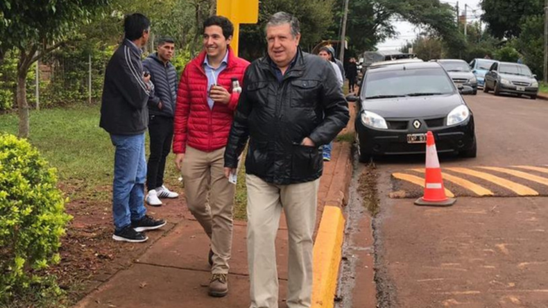 Pedro y su padre, Ramón Puerta. 