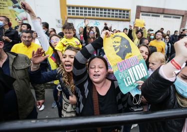 Petro asume y se prepara para enfrentar el reto de la nueva izquierda