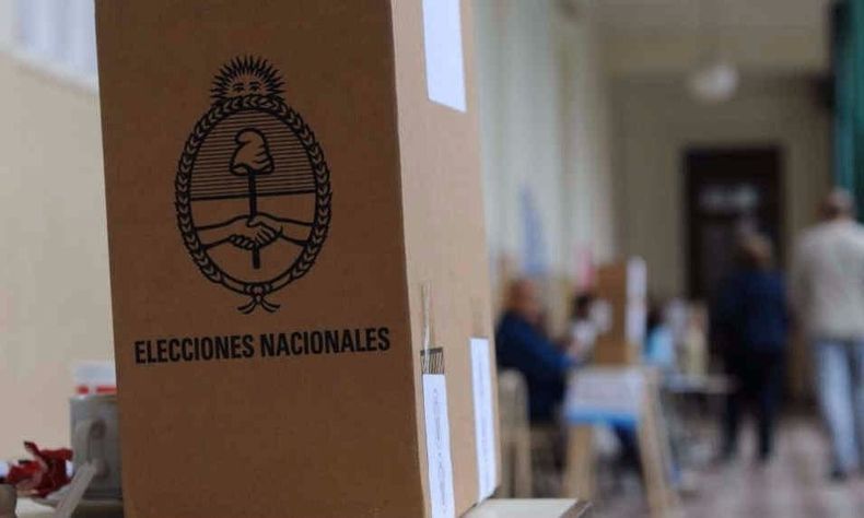 Lupa sobre la reforma electoral que propone Javier Milei.