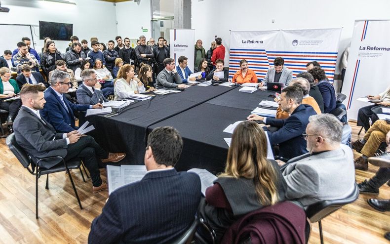 La Convención constituyente de Santa Fe llegó por primera vez a Rosario.