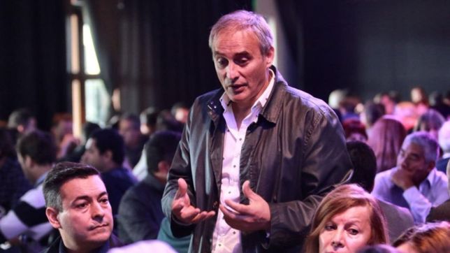 Héctor Baldassi sale a la cancha electoral
