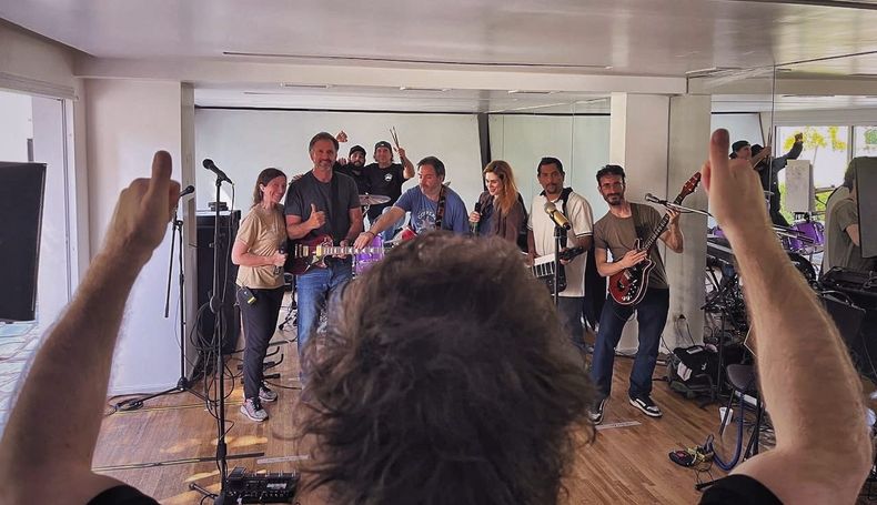 Javier Milei prepara su show musical para el Movistar Arena