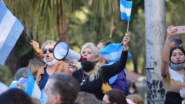 con mistica 125, protesta cambiemista y ruralista en el pico de la pandemia