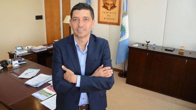 neuquen: el vicegobernador levanta el perfil y agita la interna en el mpn