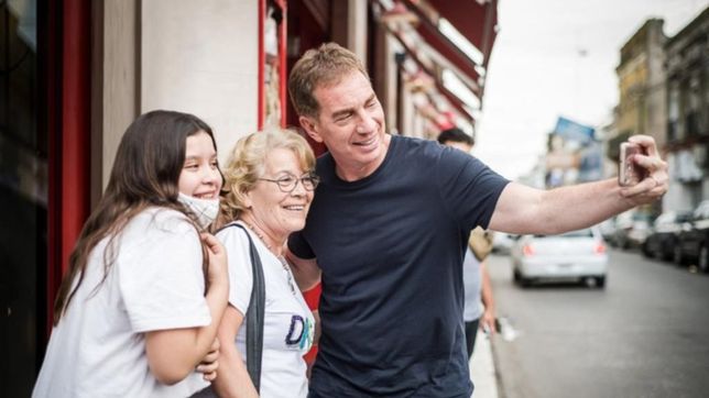 el verano caliente de santilli: costa, conurbano y maraton de fiestas populares