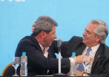 Réplica en San Juan de la pelea CFK - Fernández: Gioja con ella, Uñac con él
