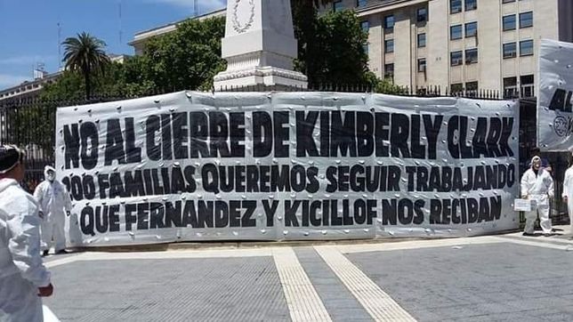 trabajadores de una papelera que cerro piden que kicillof los reciba