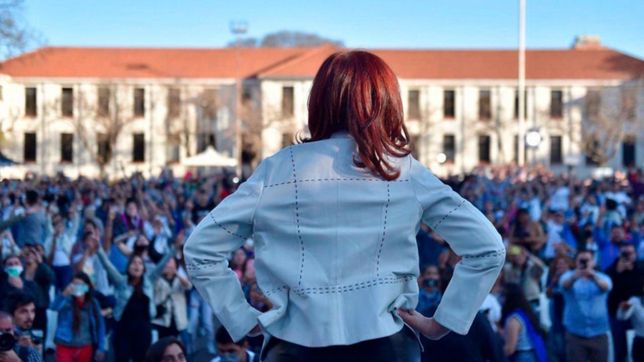 por que cristina no puede hablar