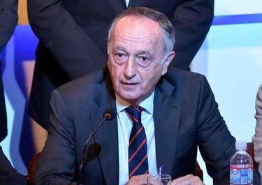Acevedo: No hable con Cabrera, lo único que hice fue comprar Carilinas