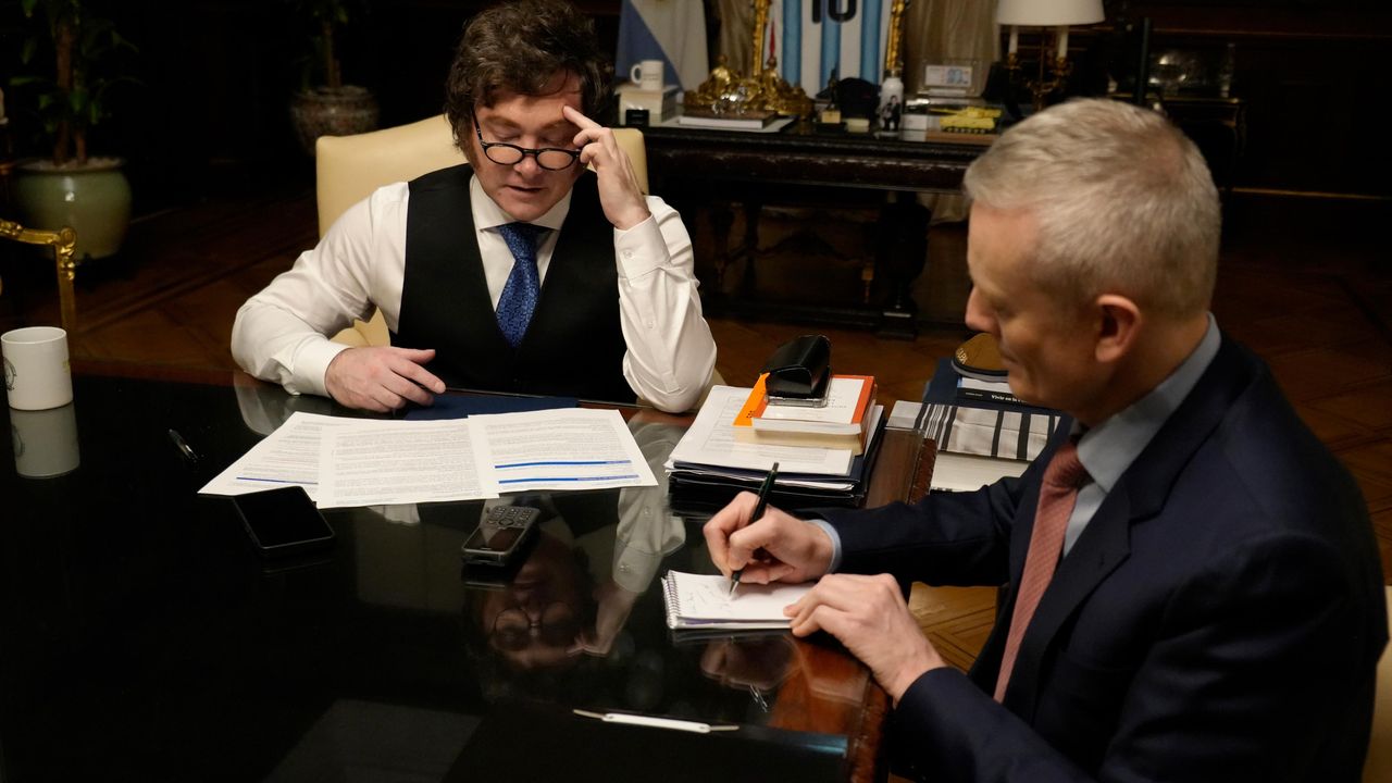 Javier Milei, trabajando en la Casa Rosada.&nbsp;