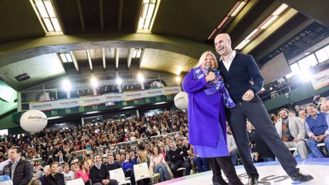 por los votos de clase media: cambiemos pidio ?perdon? en el cierre porteno