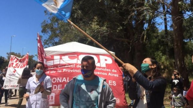 medicos costenos apuntan contra yeza por deficiencias en el sistema de salud