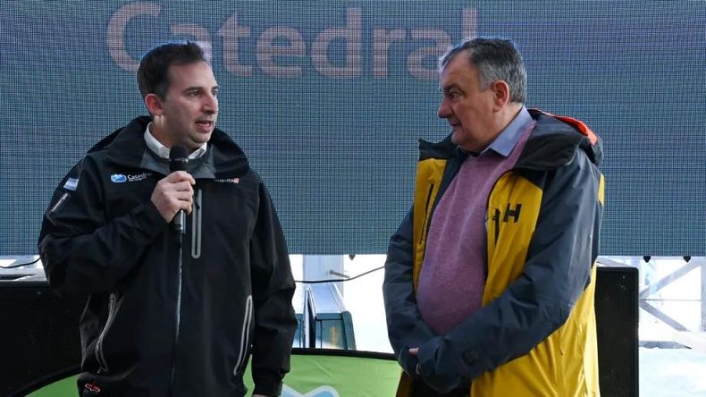 Sebastián Trappa, presidente del grupo familiar, junto al ex intendente de Bariloche Gustavo Gennuso. FOTO: diario Río Negro.
