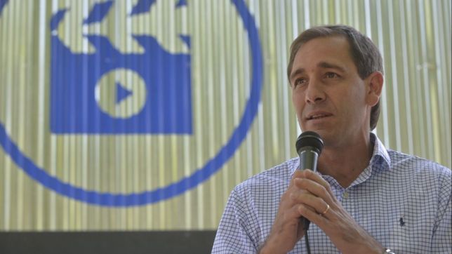 garro anuncio la llegada de inversiones y hablo del fin de ?la mafia? sindical