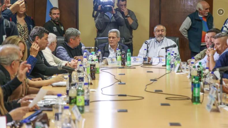 Efecto Caputazo: la CGT se reúne.
