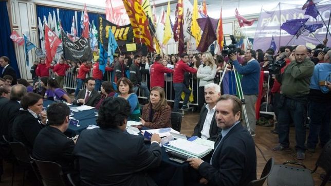 el juez piombo renuncio a su cargo como docente en la unlp