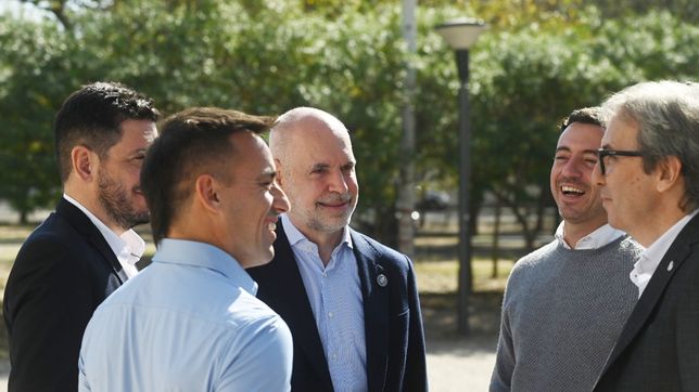 larreta se rodeo de sangre joven radical y le metio colageno a su campana en cordoba