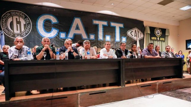 la cgt estudia la fecha para volver a salir a la calle contra milei