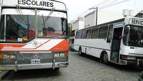 Desde el lunes cortan transportes escolares en Olavarria por deuda de la Provincia