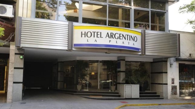 la plata: despiden trabajadores de un hotel y una concesionaria