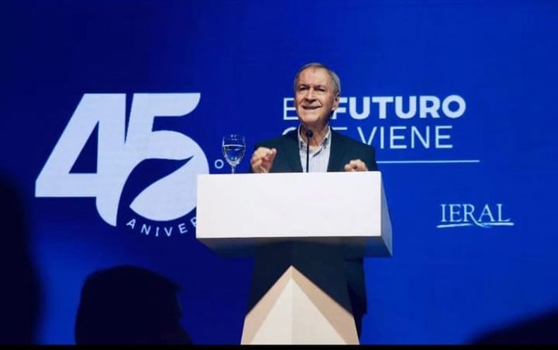 Juan Schiaretti, durante su disertación en la Fundación Mediterránea.&nbsp;