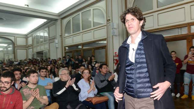 interna ucr: evolucion propone voluntad de acuerdo con libertad de pelea