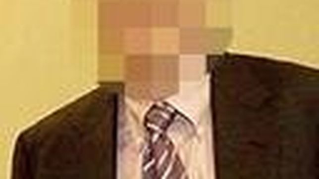 un espia en las redes sociales