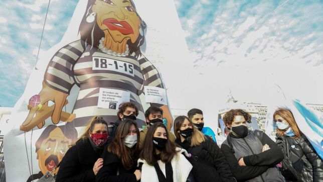 para la oposicion, el nuevo banderazo es una expresion genuina