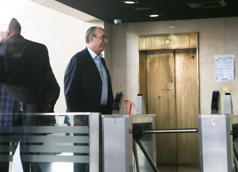 El ministro del Interior de Javier Milei, Guillermo Francos, asistió a la reunión de gobernadores peronistas y aliados. (Foto: NA) El ministro del Interior de Javier Milei, Guillermo Francos, asistió a la reunión de gobernadores peronistas y aliados. (Foto: NA)