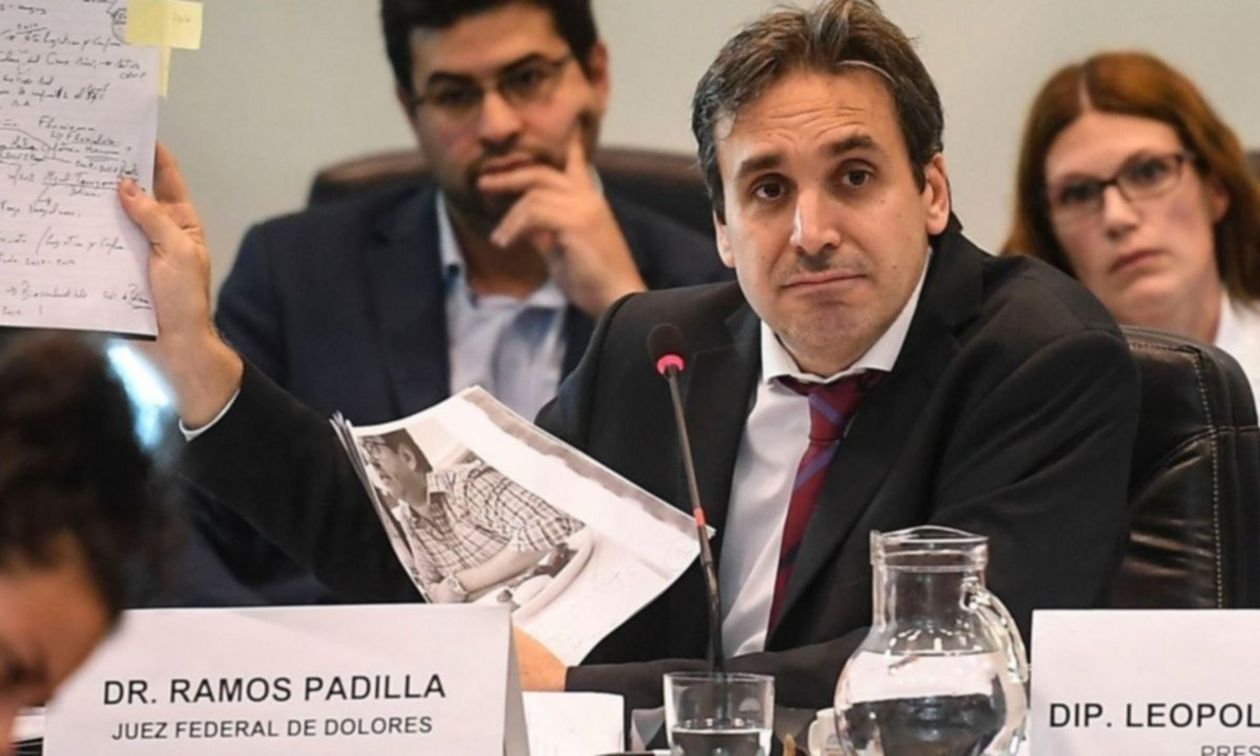 El juez federal, Alejo Ramos Padilla, elaboró un detallado informe sobre las preocupaciones y desafíos que tienen por delante quienes tiene a cargo las elecciones de 2025 en las que se aplicará la boleta única en papel.