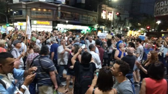 al inicio del ano electoral, nueva ronda de cacerolazos contra el gobierno