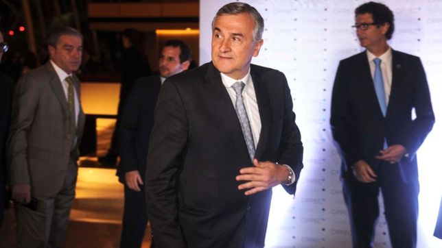 morales pidio ?bajar un poquito las banderas partidarias