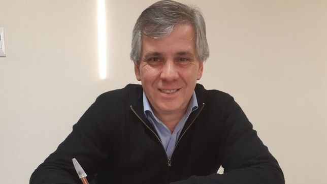 tras merodear el vidalismo, el intendente de chivilcoy ficho para lavagna