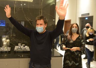 El set de Manes para el puntapié inicial de la campaña