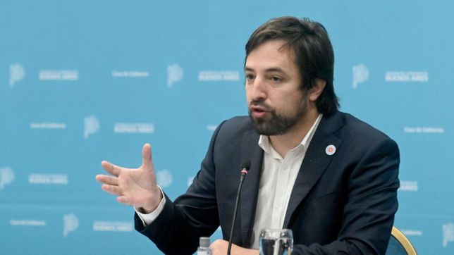 kreplak cruzo a valenzuela por criticas a la gestion pandemica