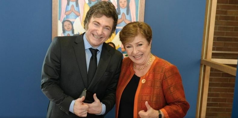 Javier Milei y Toto Caputo irán juntos a la reunión con la titular del FMI