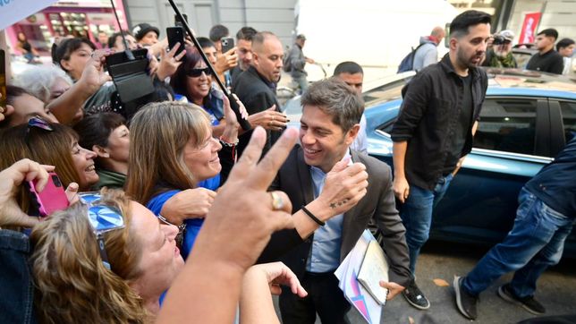 Axel Kicillof asume en el PJ bonaerense. Foto: AGLP.
