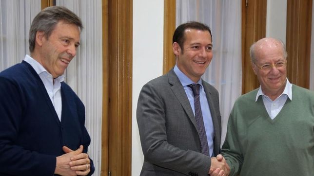 el predicador de la vaca que le vendio a macri la independencia energetica