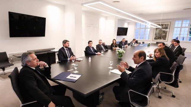 el gobierno destinara casi $ 1.500 millones para apuntalar al turismo