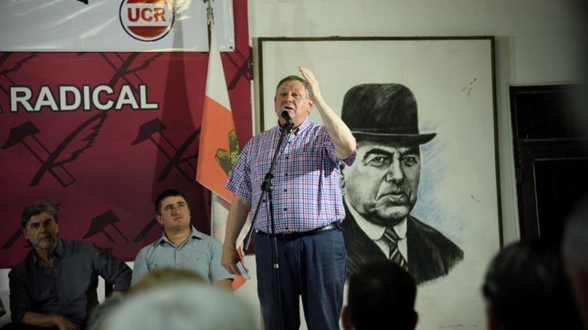 Fabian Rogel, el dirigente radical que criticando a Javier Milei disparó contra los diputados de su partido.